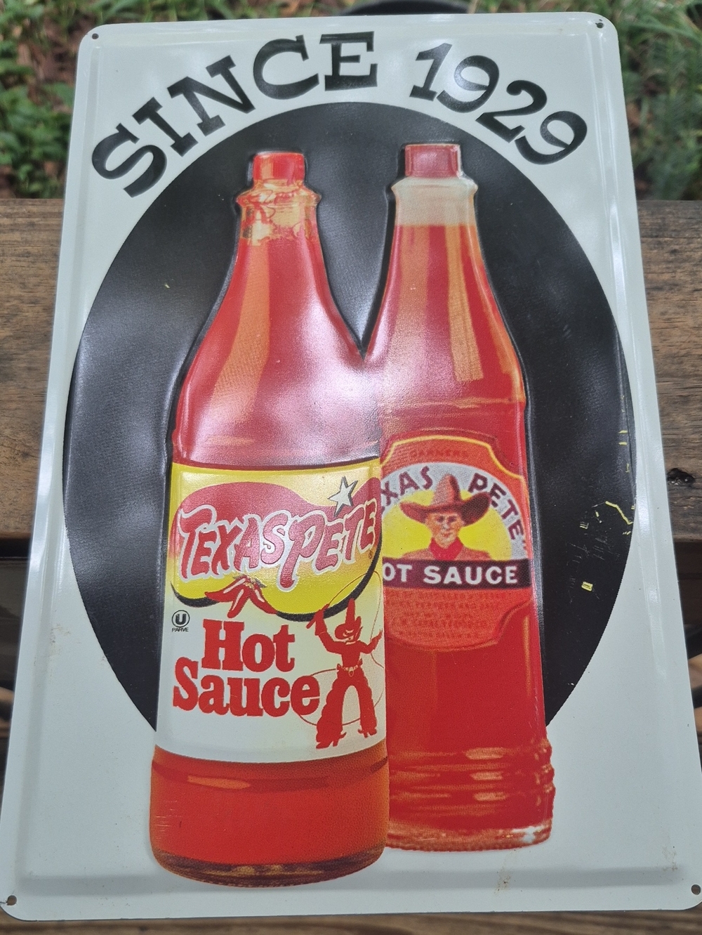 Hot Sauce Wall Sign - Red Bottle Design TEXAS PETE